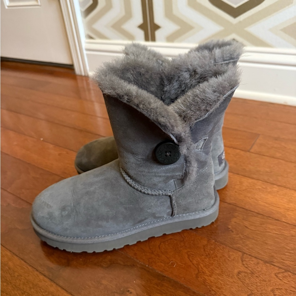 UGG Gray Fur-Lined Boots (Bailey Button Boot)